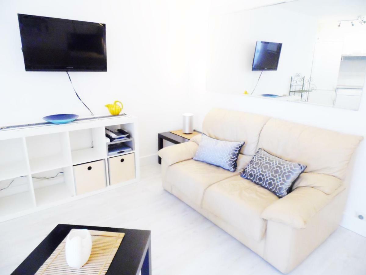 Cannes Plage 2Mn/45M2/Vue Mer/Inernet/Clim/Parking Prive Luaran gambar